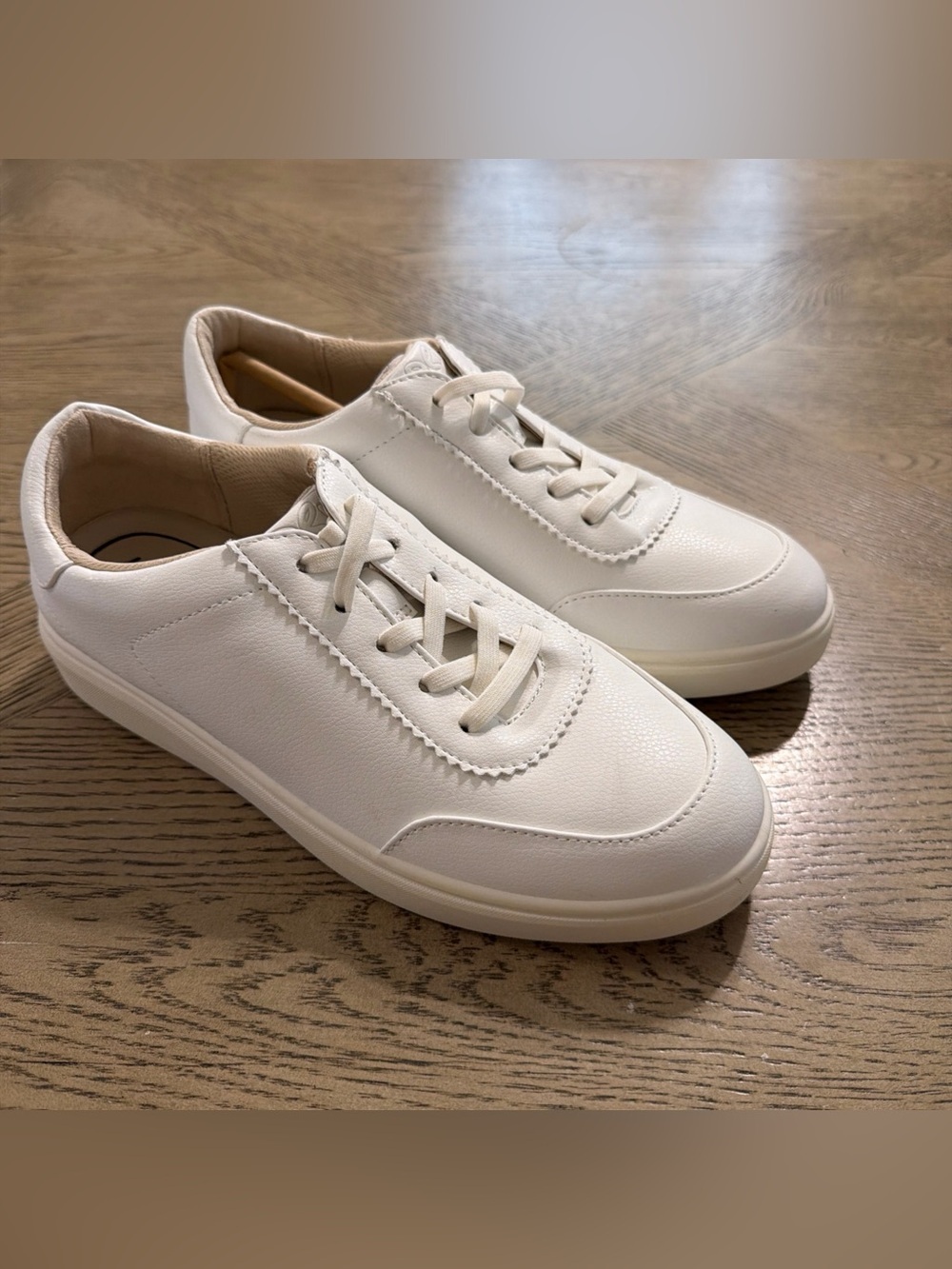 LifeStride Womens Happy Hour Machine Washable Lace Up Sneakers White 8